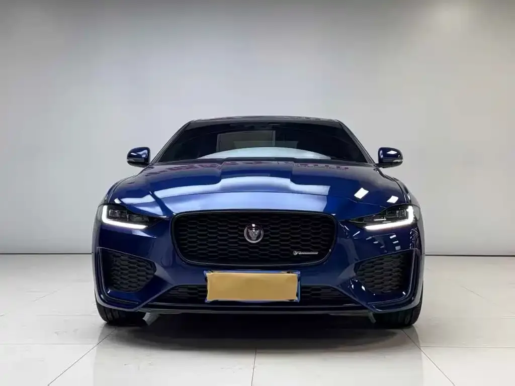 Jaguar XEL — фото 2