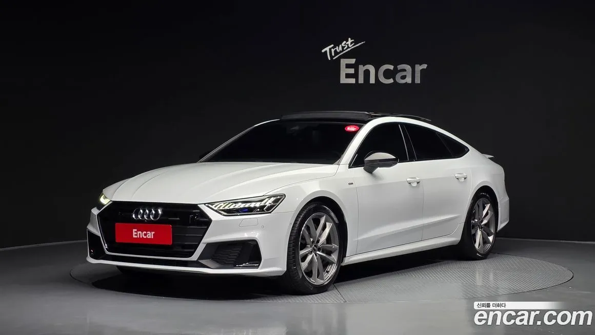 Audi A7 — фото 1