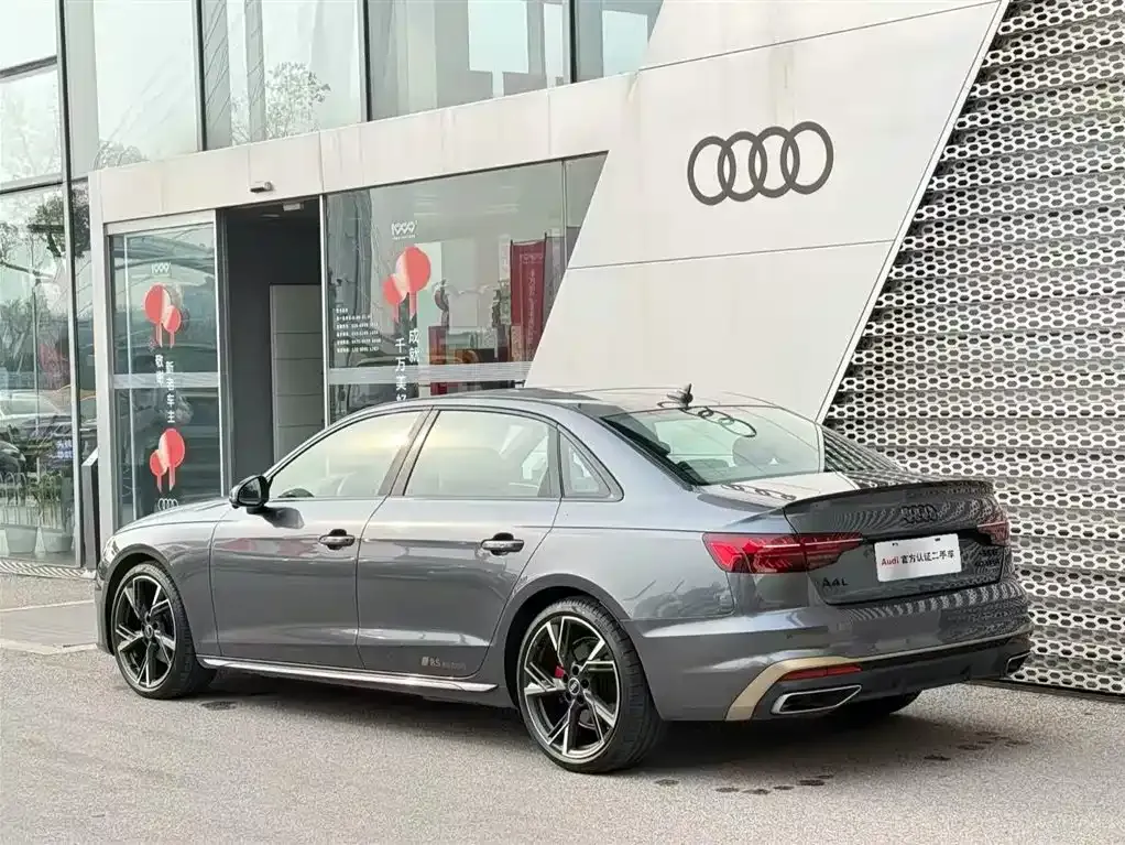 Audi A4L 2024 из CN, фото 2