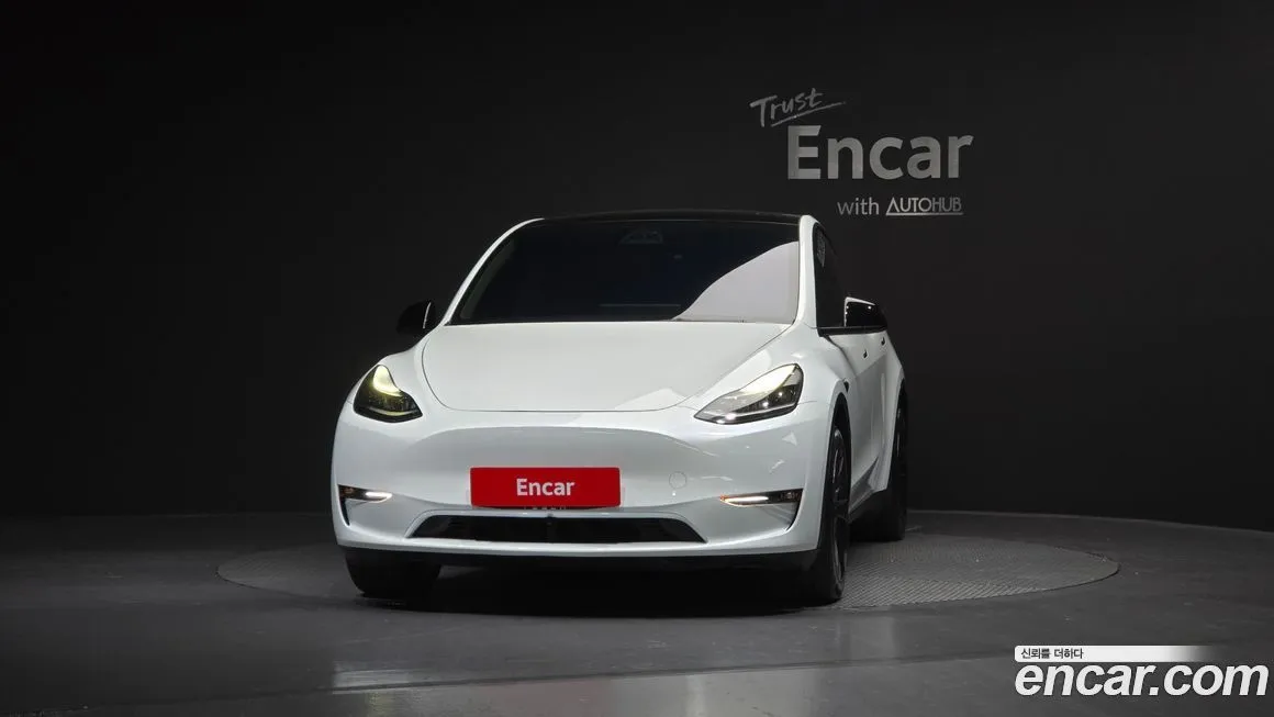 Tesla Model Y — фото 4