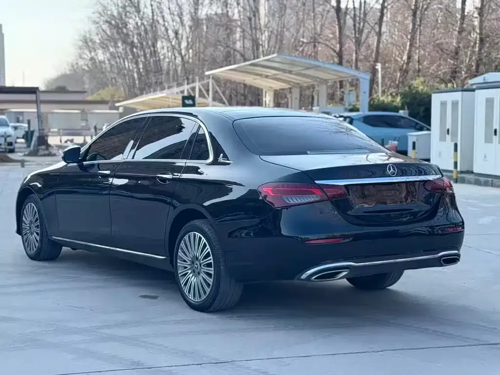 Mercedes-Benz E-Class 2022 из CN, фото 3