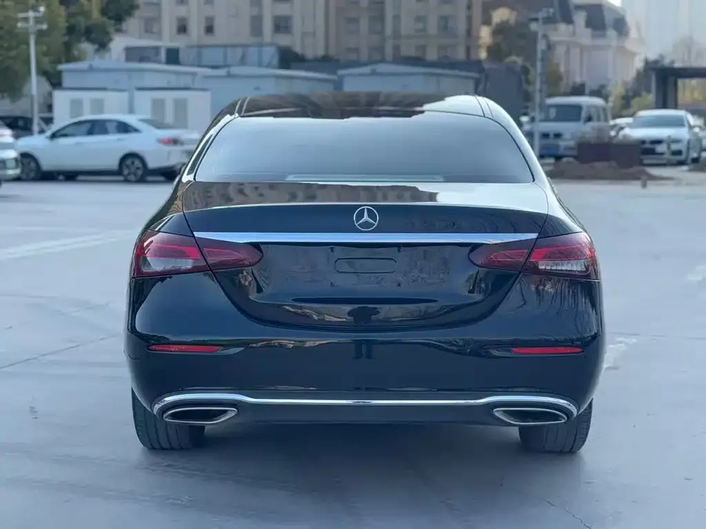 Mercedes-Benz E-Class 2022 из CN, фото 6