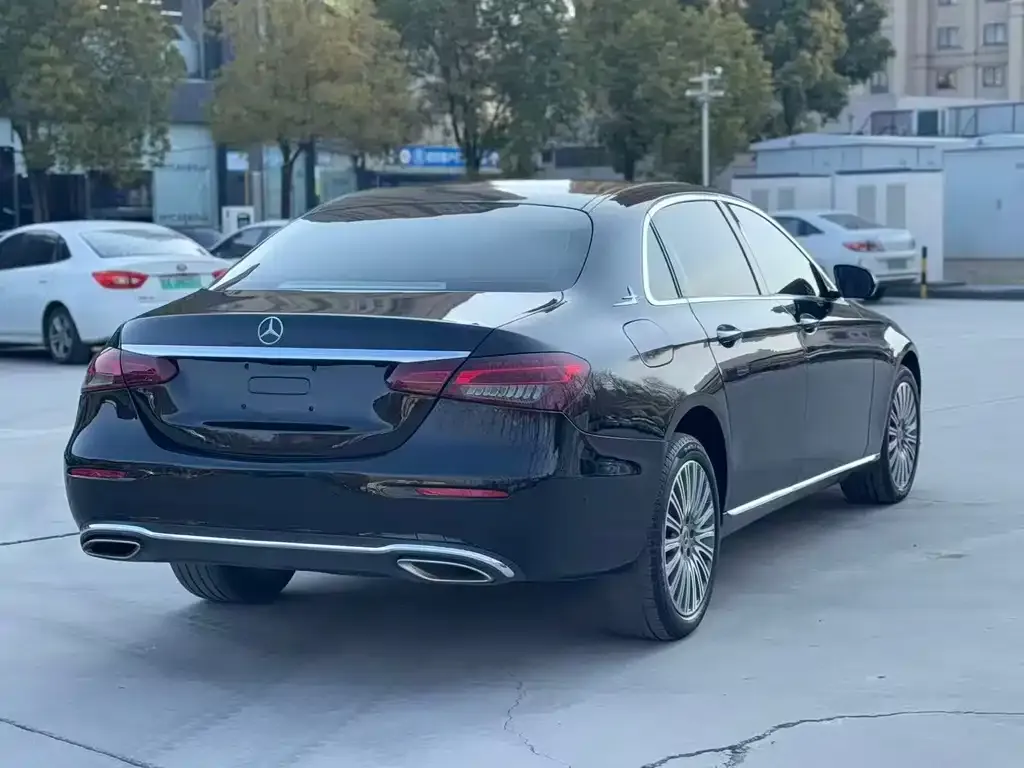 Mercedes-Benz E-Class 2022 из CN, фото 5