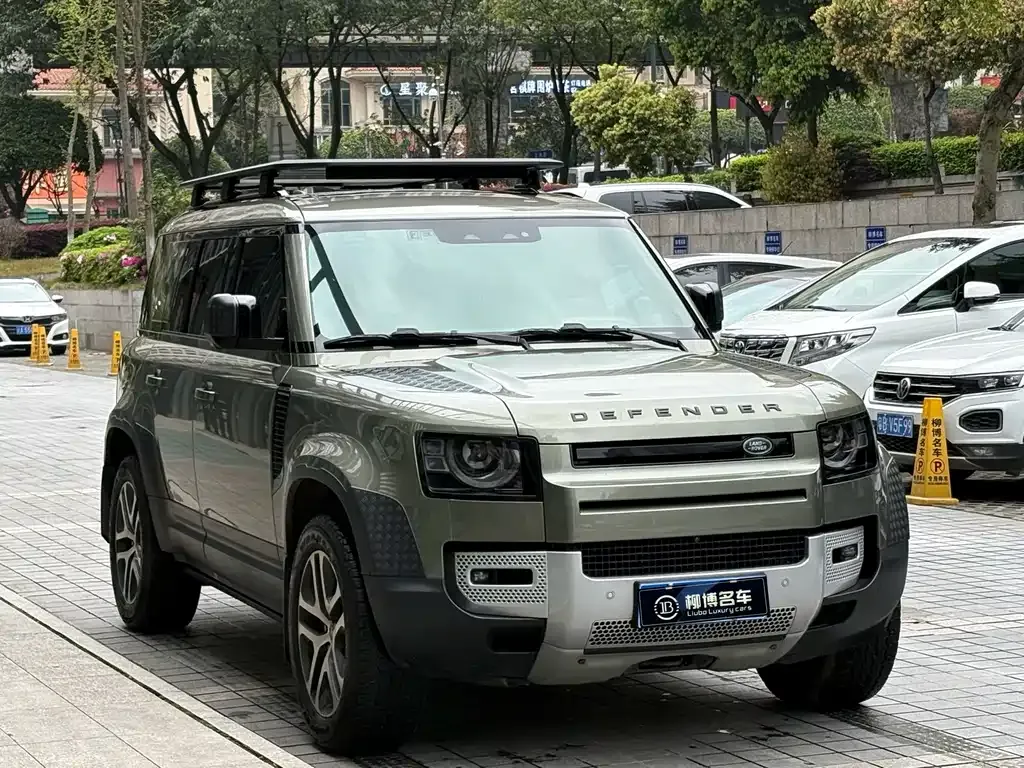 Land Rover Defender — фото 4