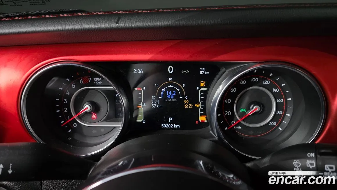 Jeep Wrangler 2022 из KR, фото 10