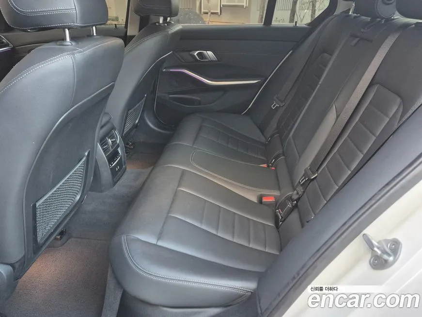 BMW 3-Series 2021 из KR, фото 4