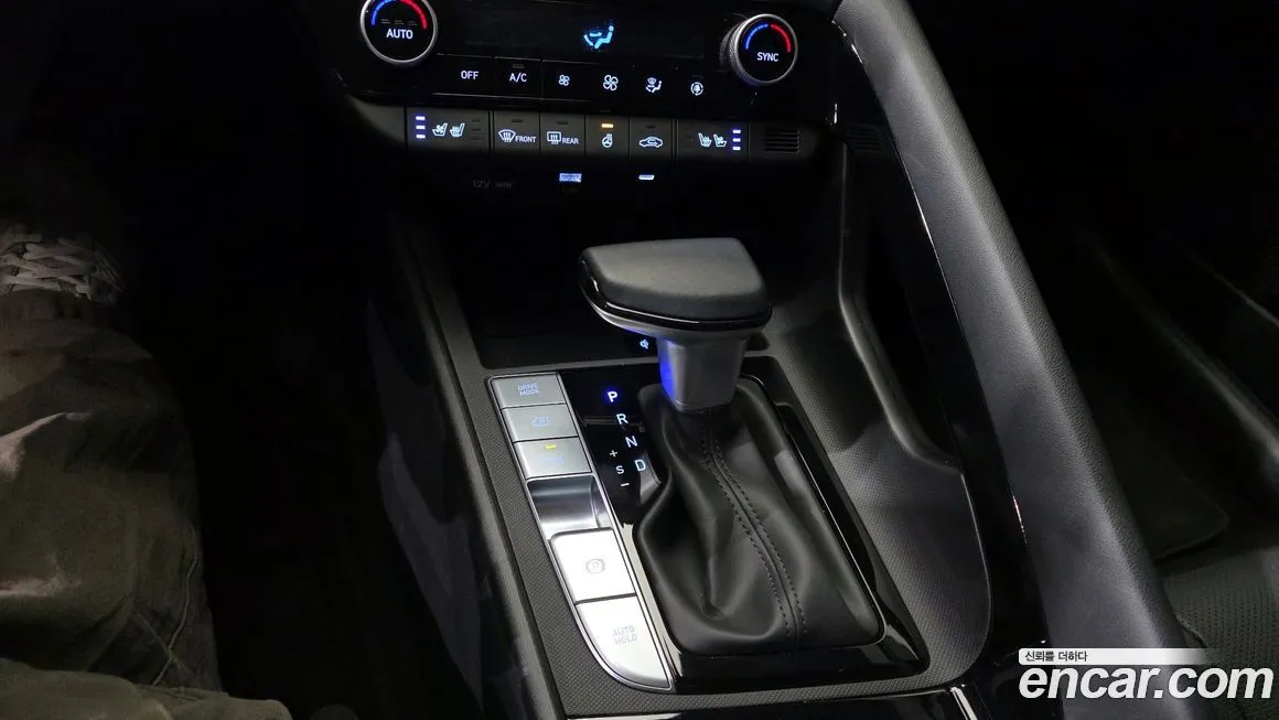 Hyundai AVANTE — фото 9