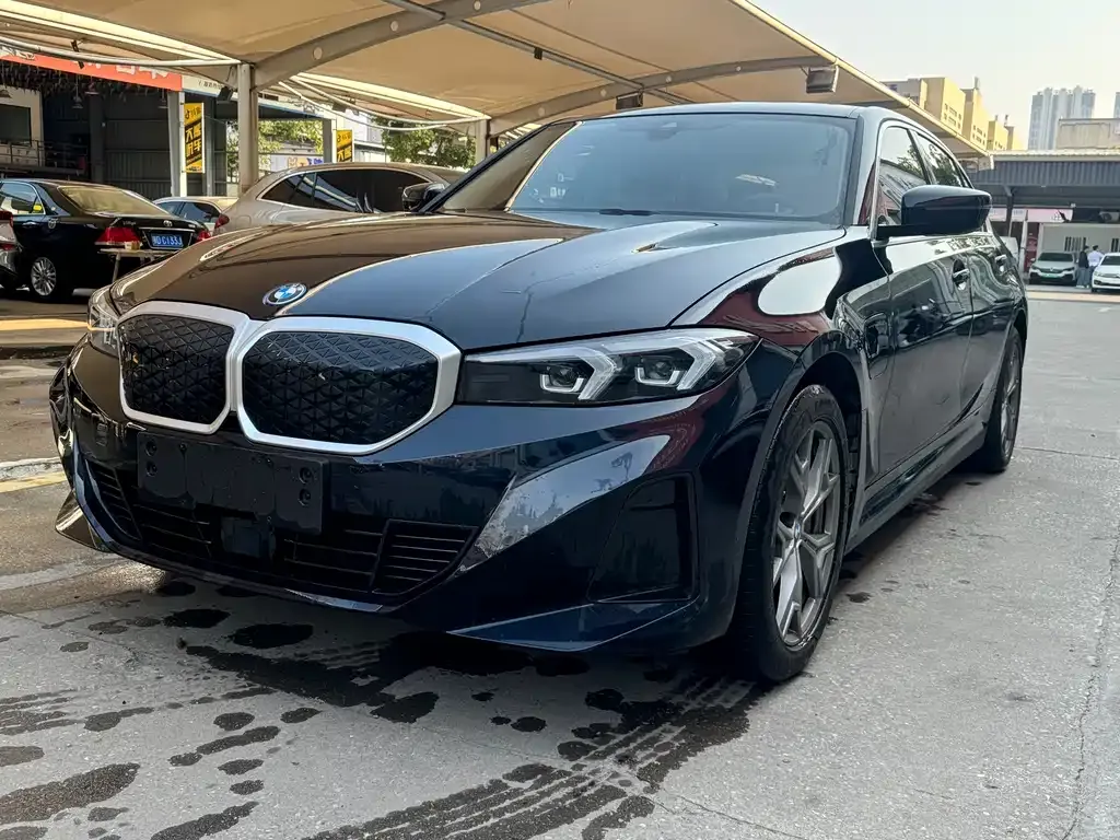 BMW i3 — фото 1