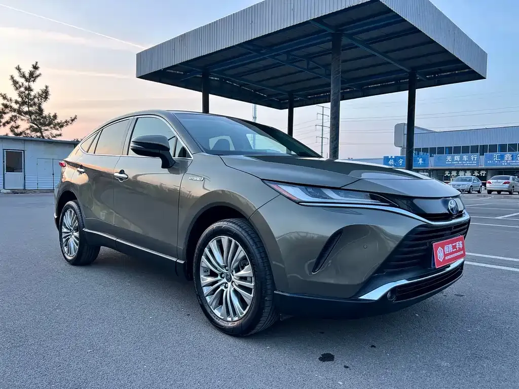 Toyota Harrier 2021 из CN, фото 10