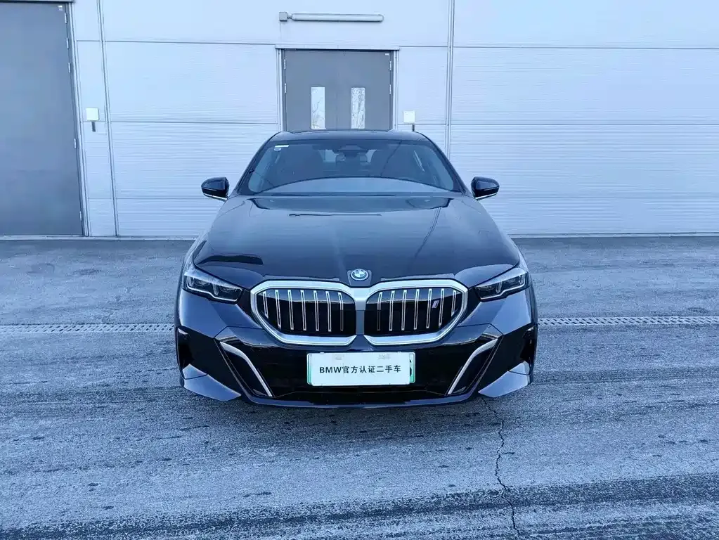 BMW i5 2024 из CN, фото 6