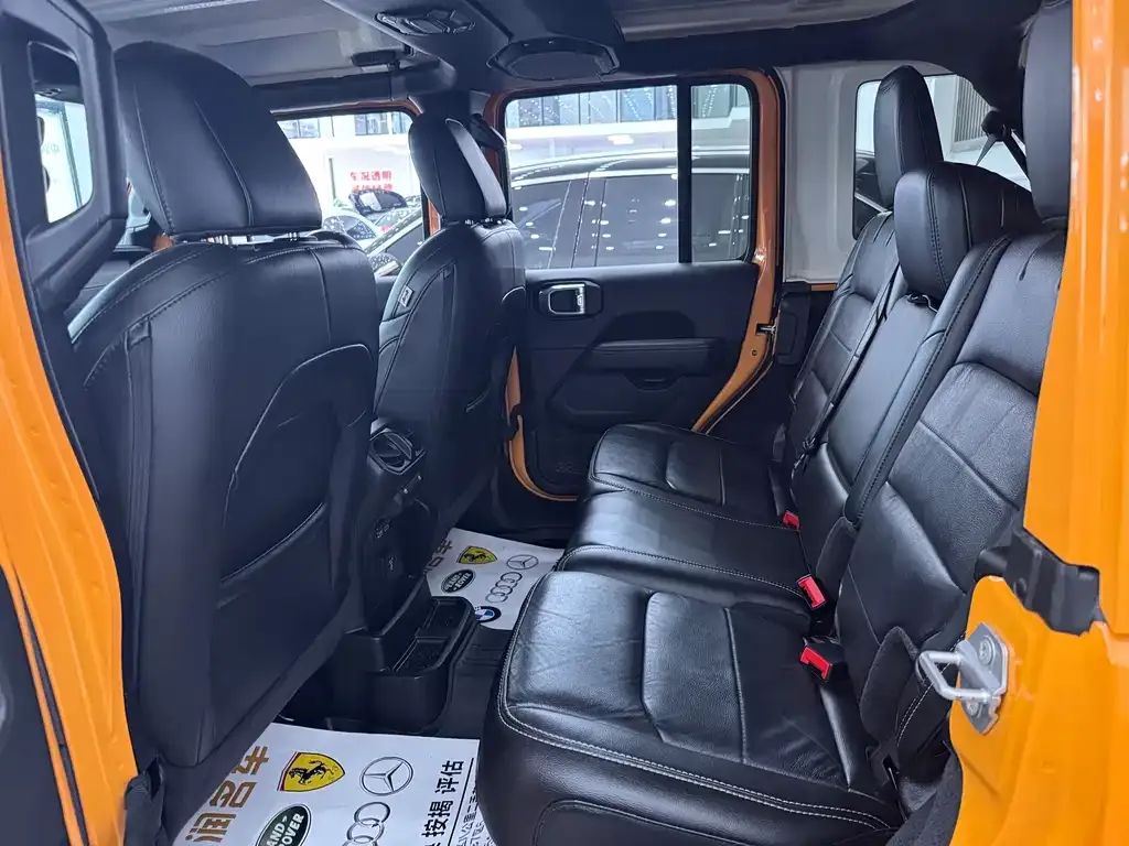 Jeep Wrangler 2021 из CN, фото 8
