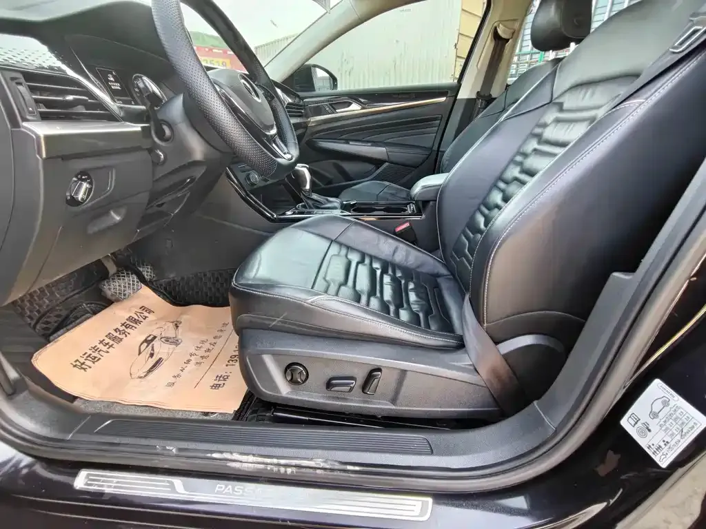 Volkswagen Passat 2021 из CN, фото 9