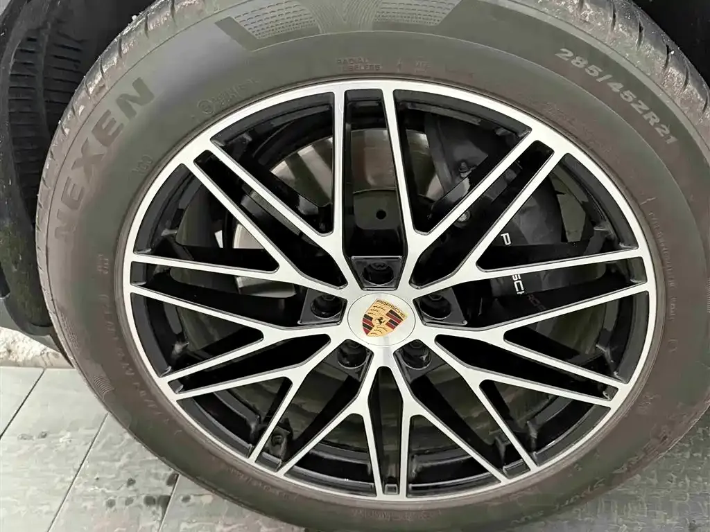 Porsche Cayenne 2025 из CN, фото 10