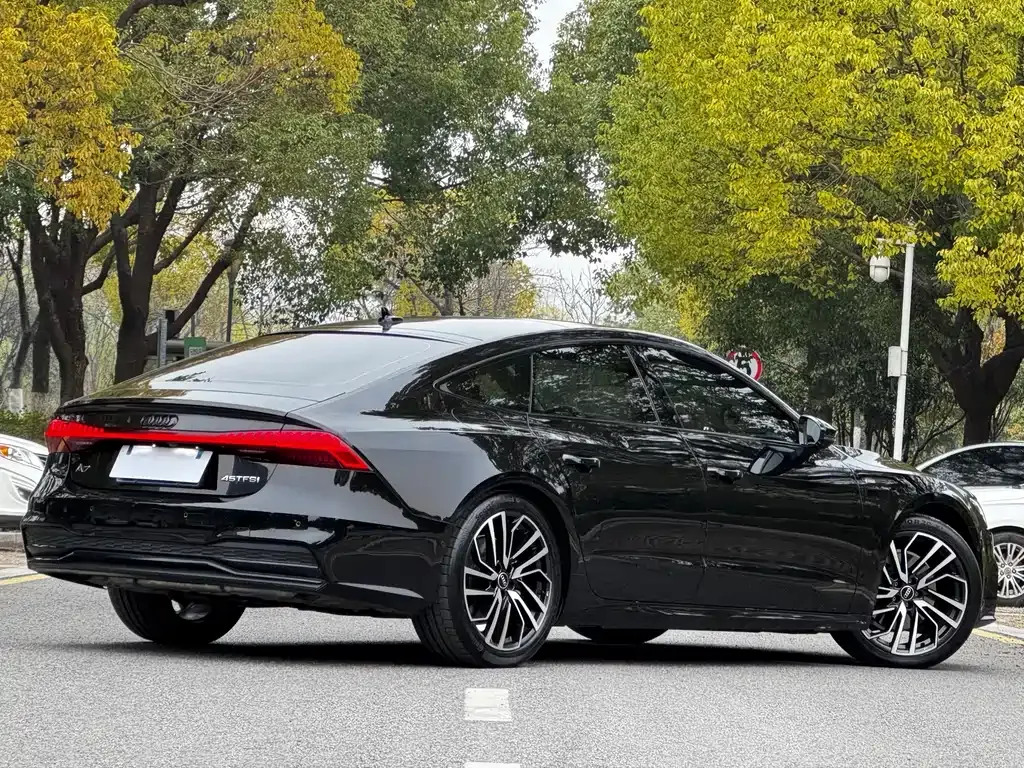 Audi A7 2024 из CN, фото 10
