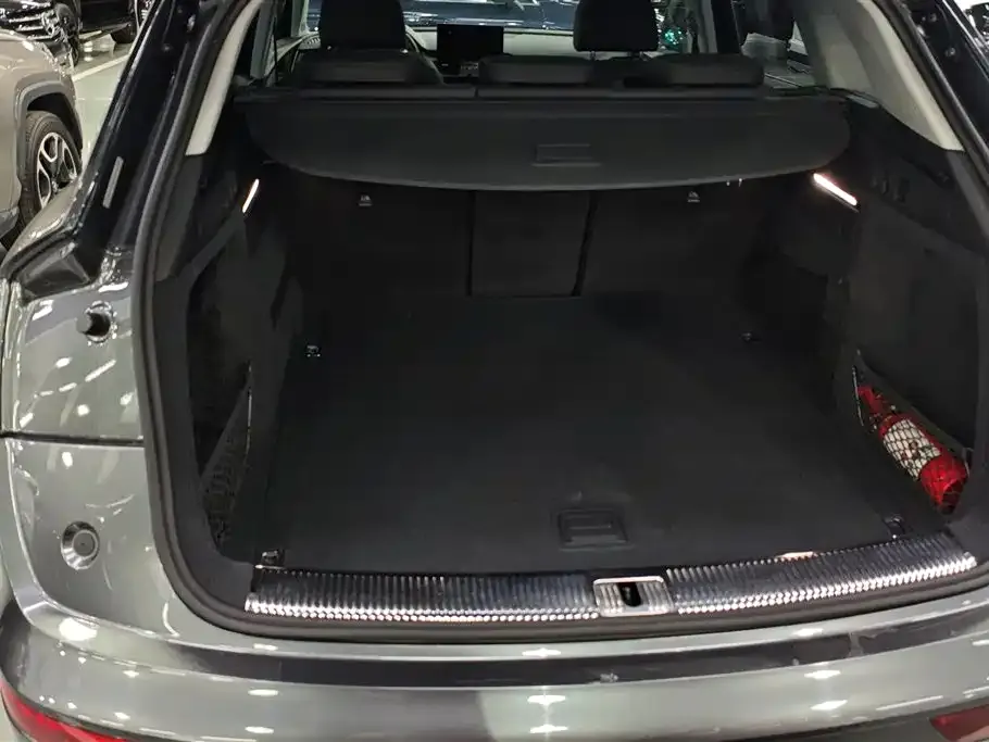 Audi Q5L 2022 из CN, фото 3