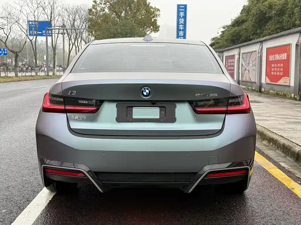 BMW i3 — фото 8