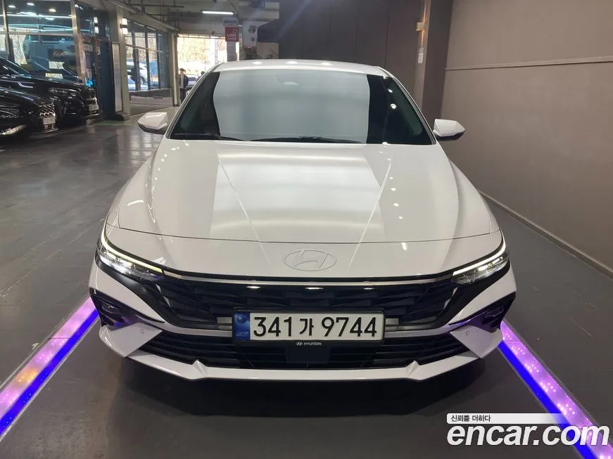 Hyundai AVANTE — фото 5