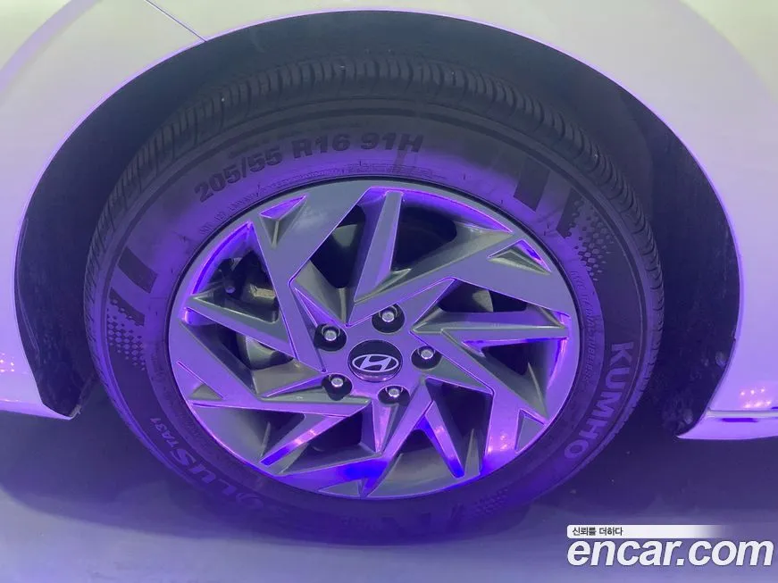 Hyundai AVANTE — фото 9