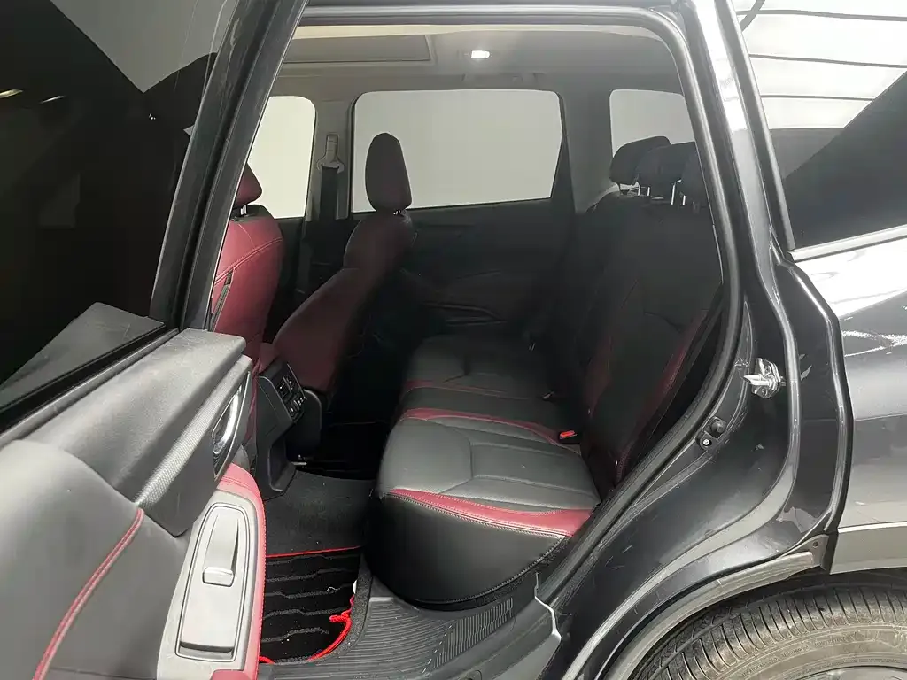 Subaru Forester 2024 из CN, фото 9