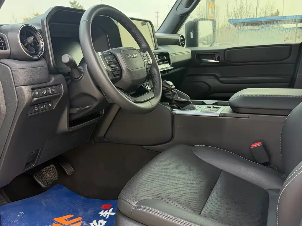 Toyota Prado 2025 из CN, фото 3