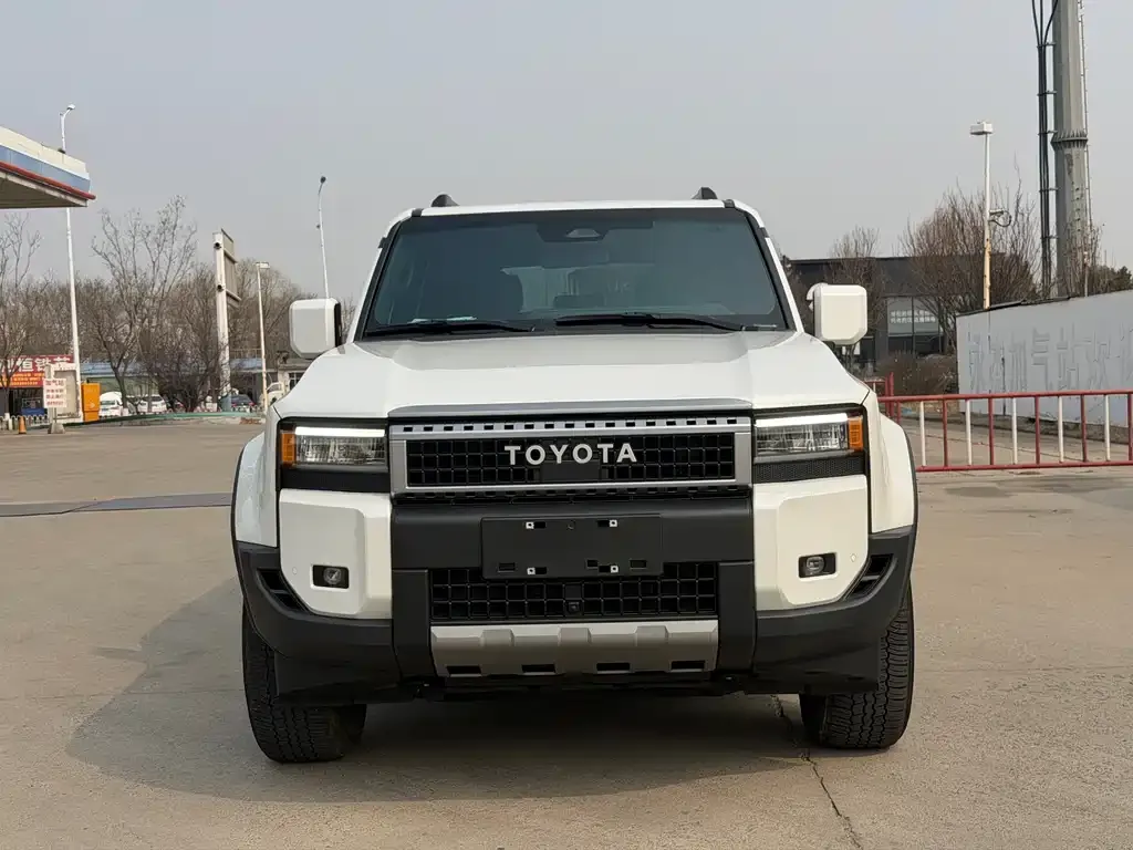 Toyota Prado 2025 из CN, фото 4
