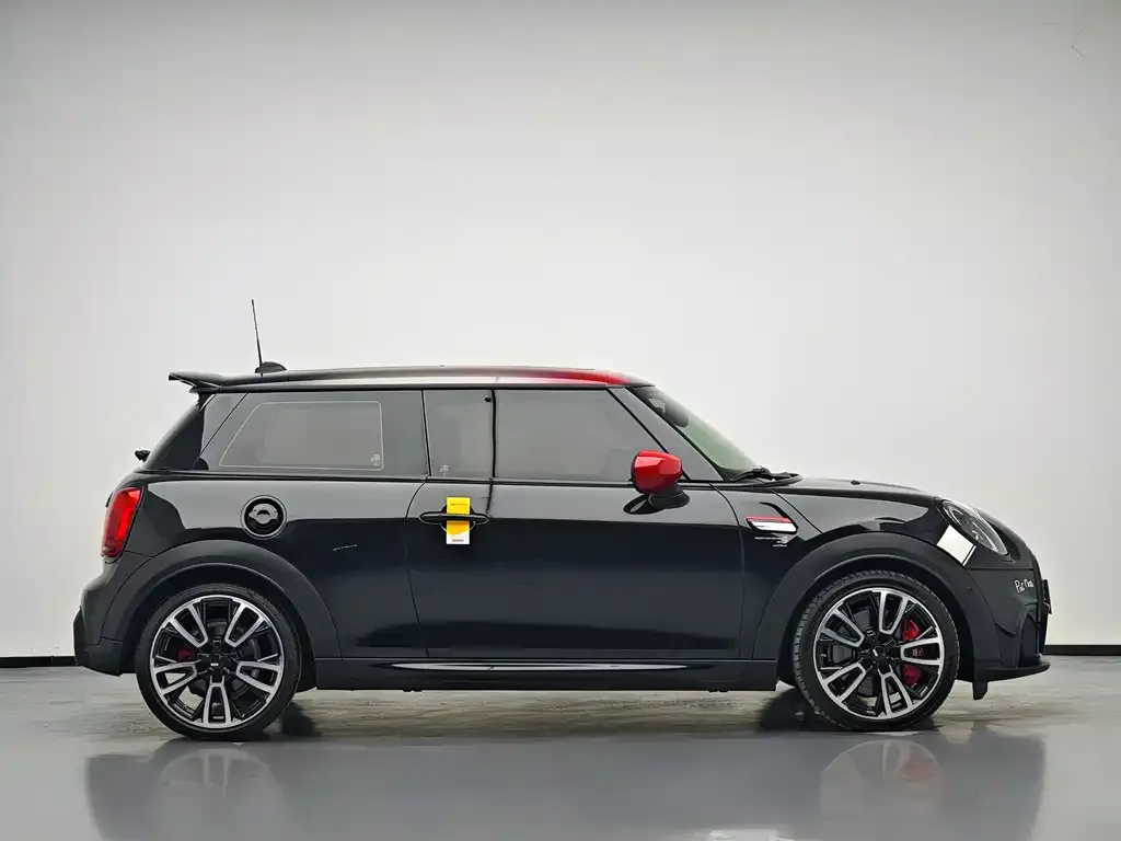 MINI JCW (John Cooper Works) — фото 8