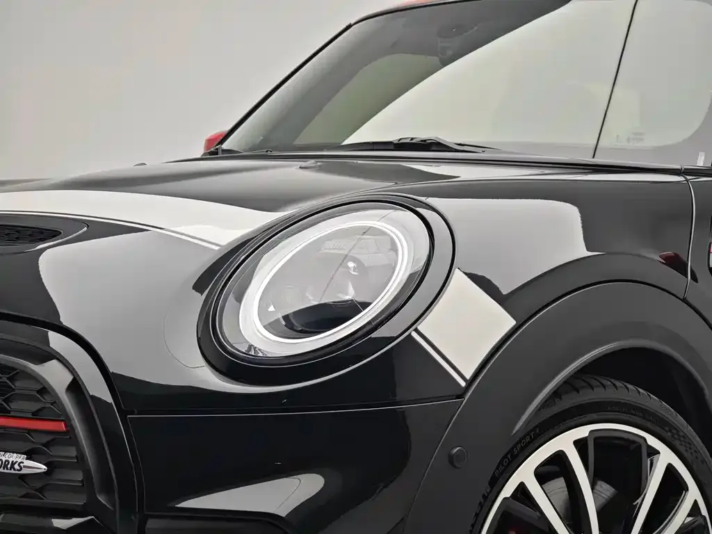 MINI JCW (John Cooper Works) — фото 9