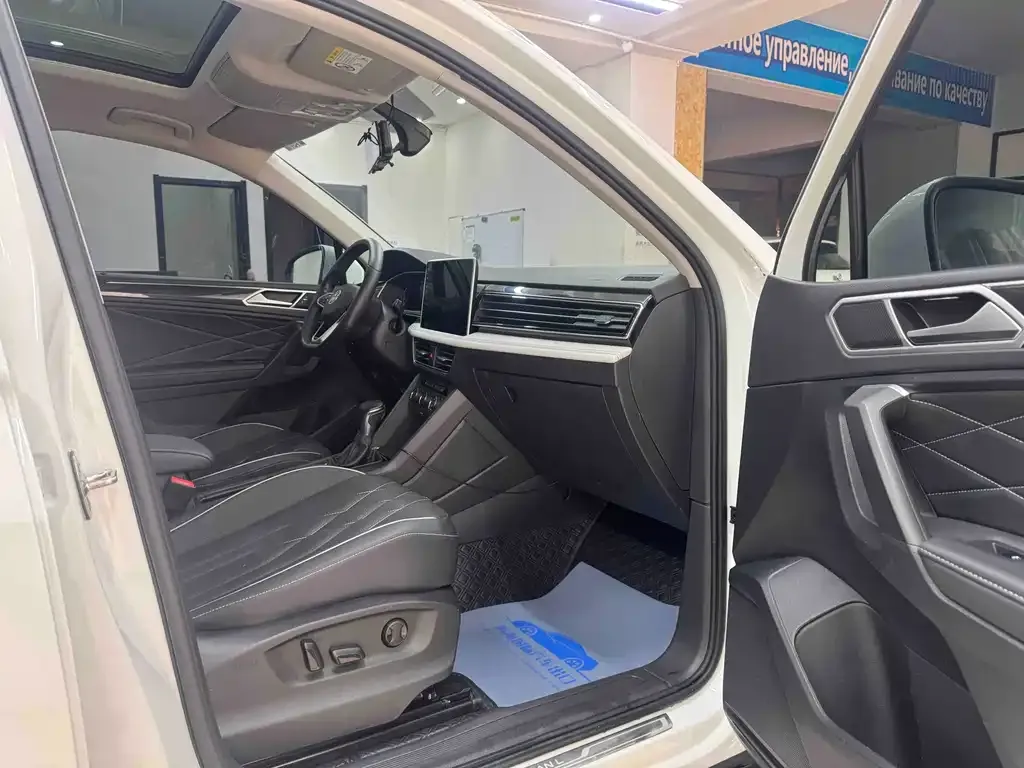 Volkswagen Tiguan L 2022 из CN, фото 8