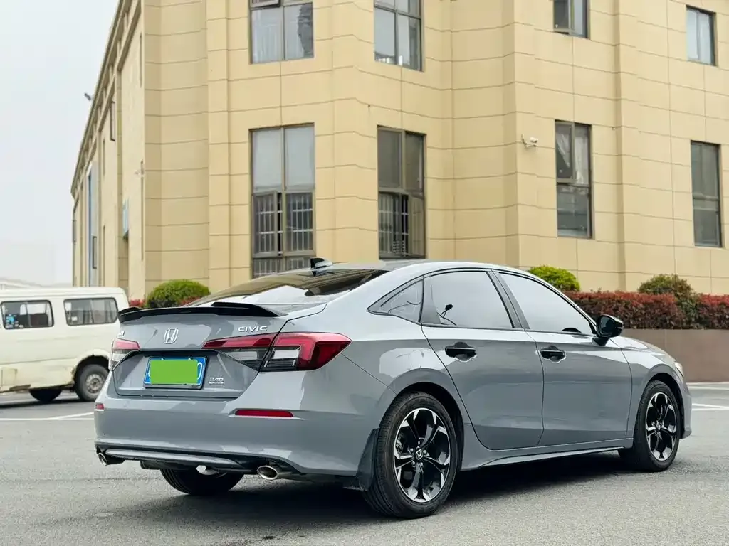 Honda Civic — фото 6
