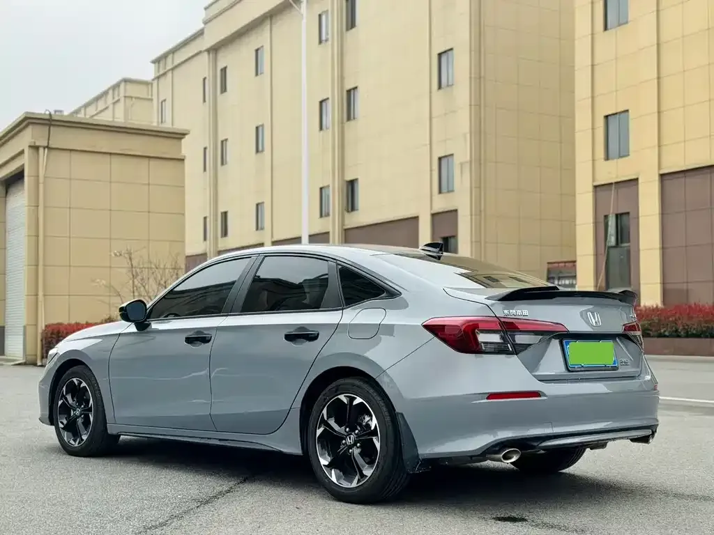 Honda Civic — фото 9