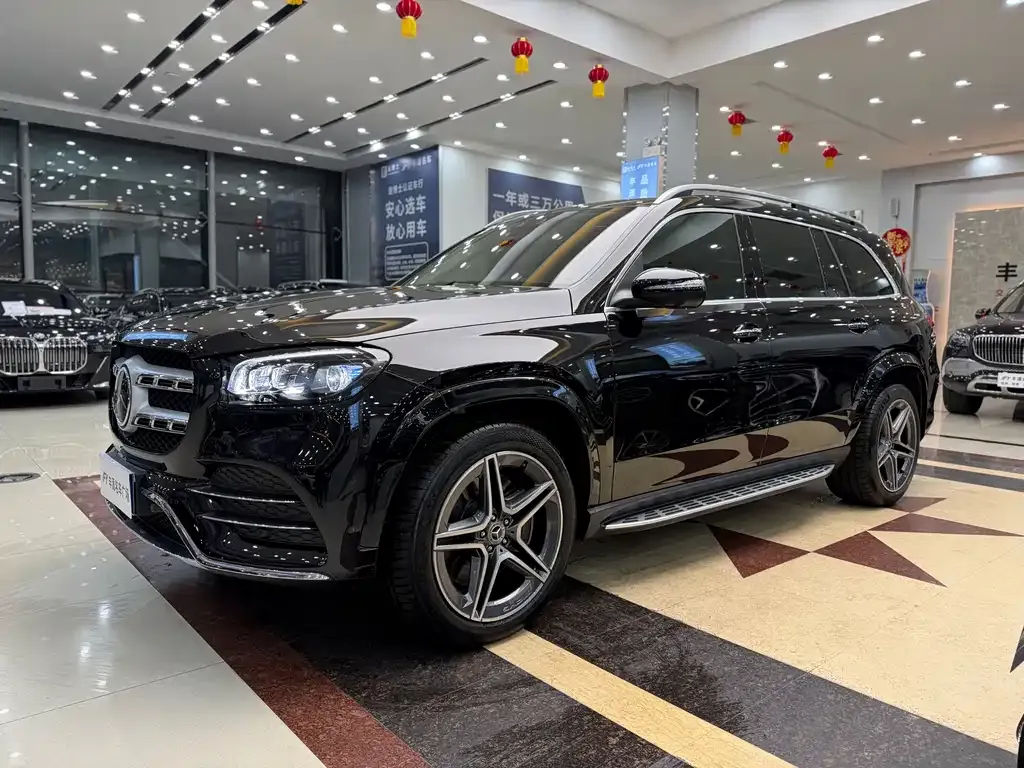 Mercedes-Benz GLS — фото 1