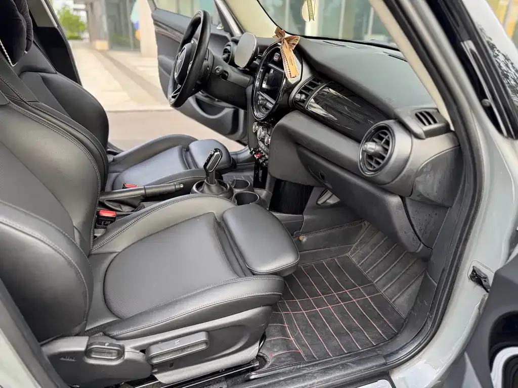 MINI Cooper (3-door) 2021 из CN, фото 4