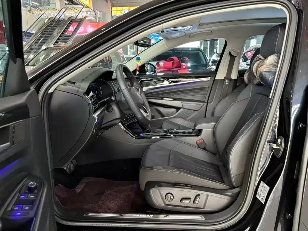 Volkswagen Passat — фото 8