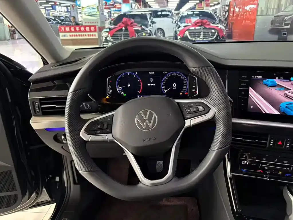 Volkswagen Passat — фото 7