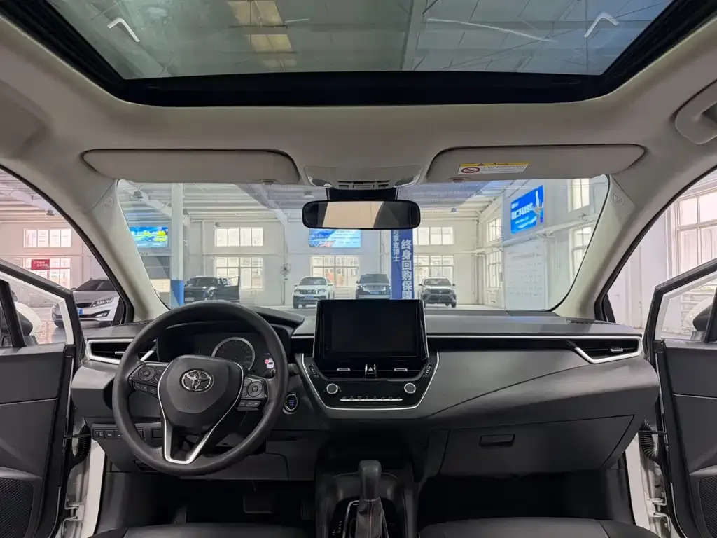 Toyota Corolla 2022 из CN, фото 7
