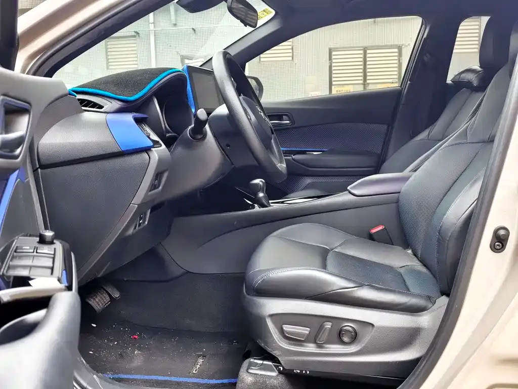 Toyota C-HR 2021 из CN, фото 9