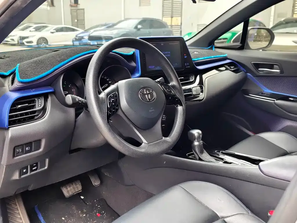 Toyota C-HR 2021 из CN, фото 8