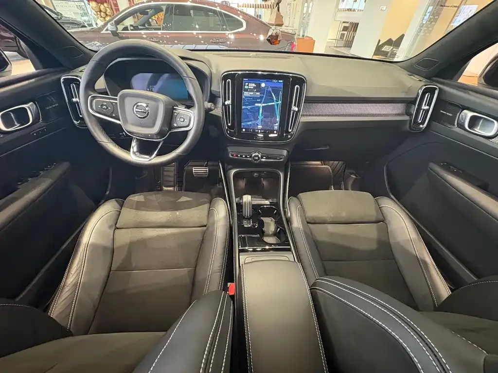 Volvo XC40 NEV 2022 из CN, фото 6