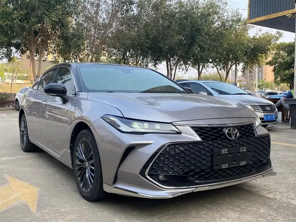Toyota Avalon 2022 из CN, фото 9