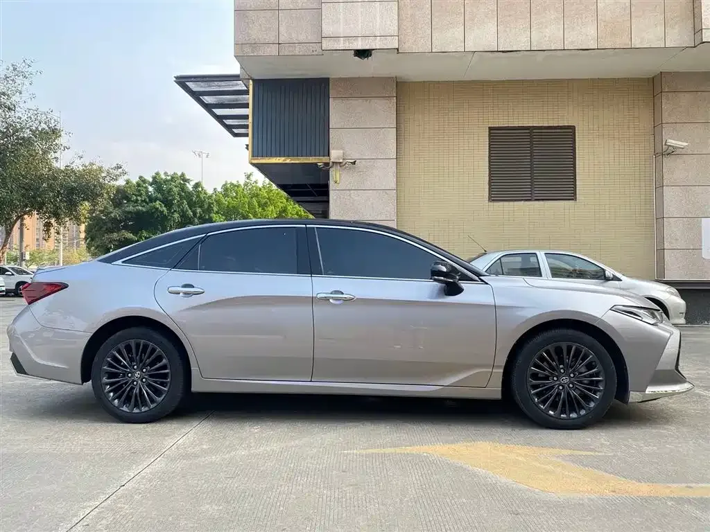 Toyota Avalon 2022 из CN, фото 6