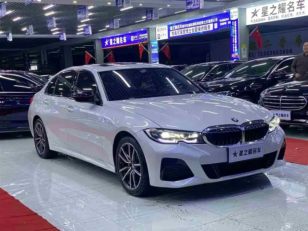 BMW 3 Series 2021 из CN, фото 2