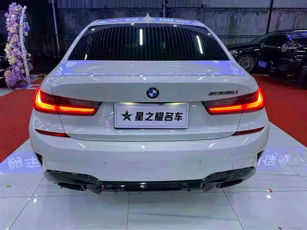 BMW 3 Series 2021 из CN, фото 8