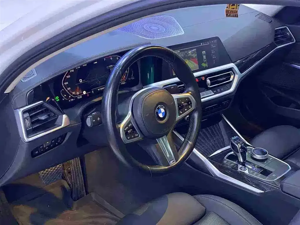 BMW 3 Series 2021 из CN, фото 3
