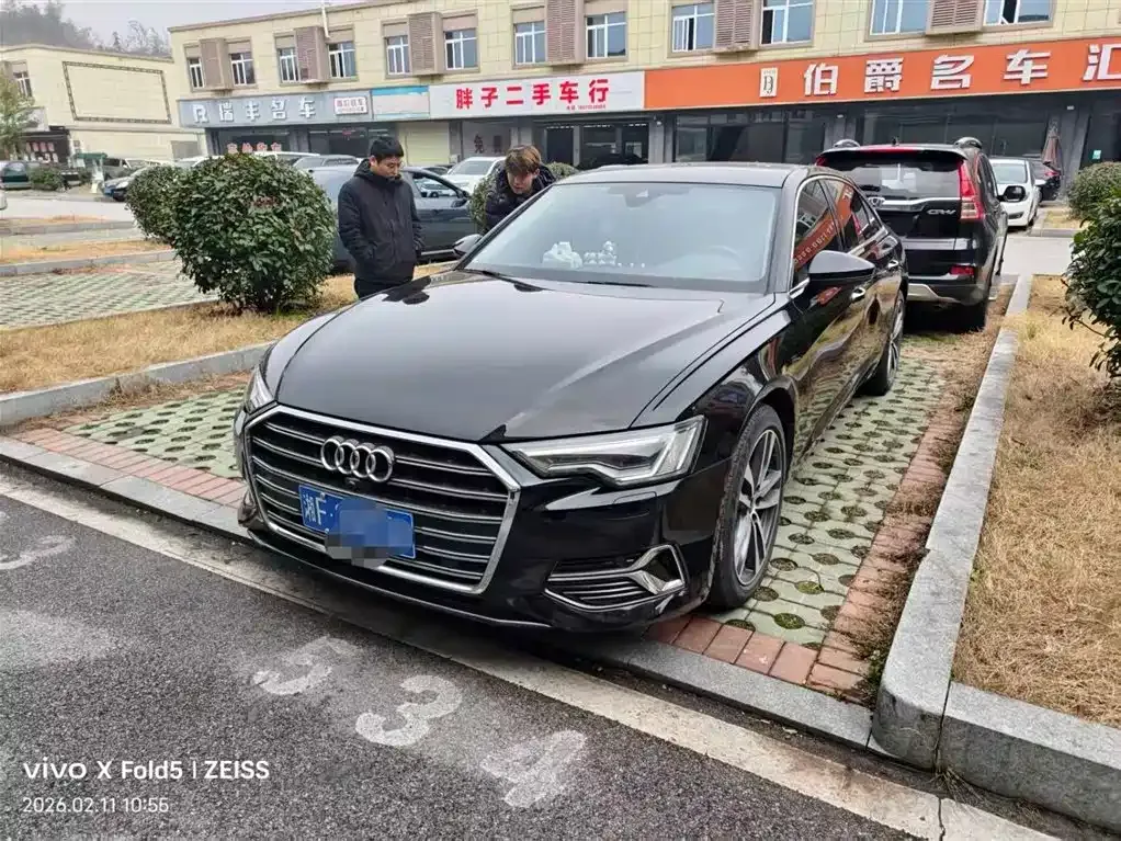 Audi A6L 2023 из CN, фото 5