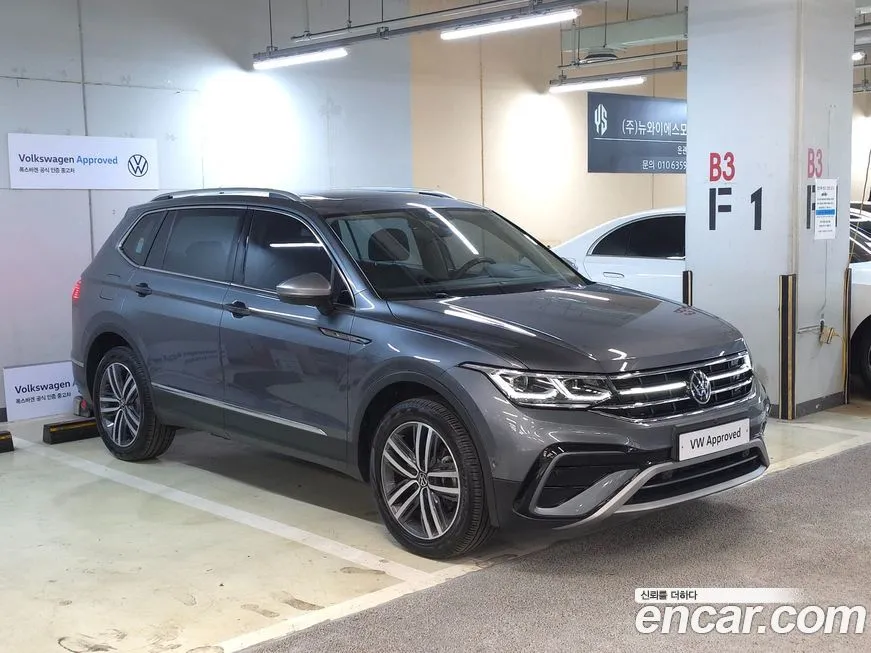 Volkswagen Tiguan — фото 1