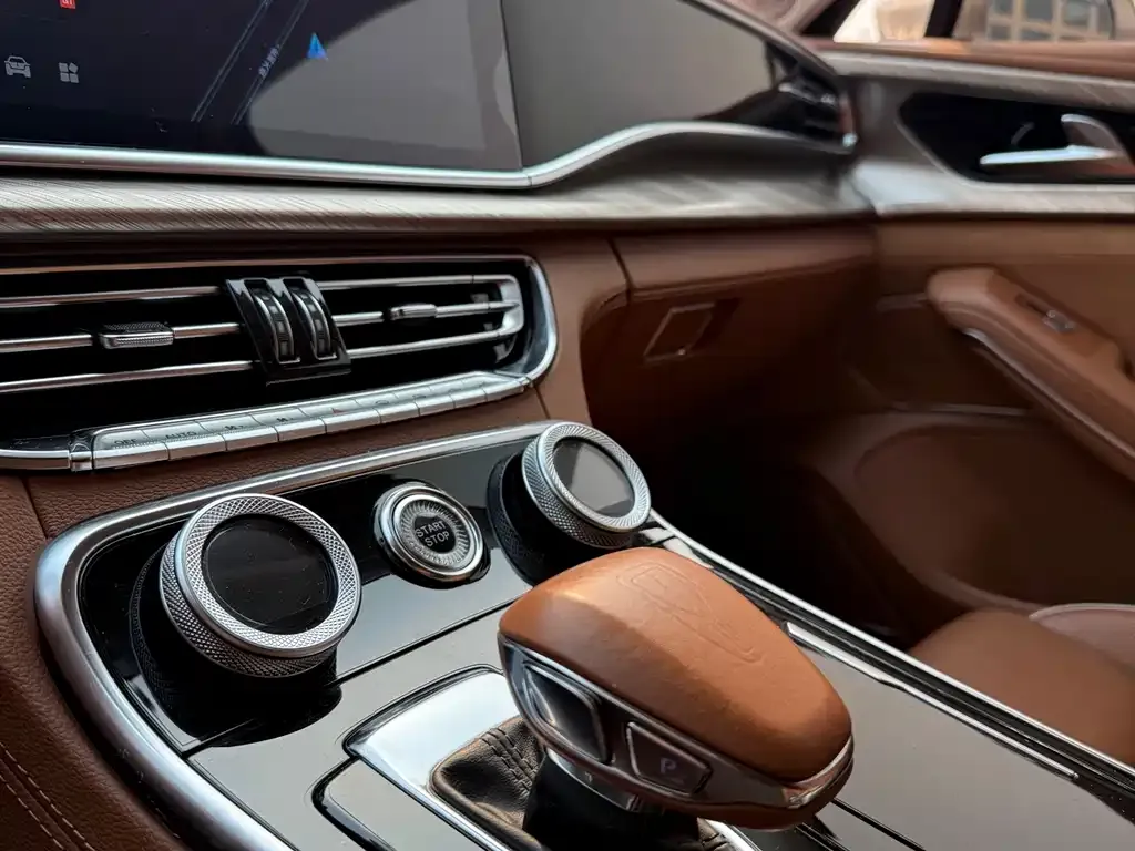 Hongqi H9 2022 из CN, фото 3