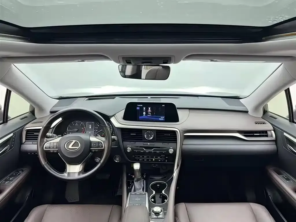 Lexus RX — фото 9