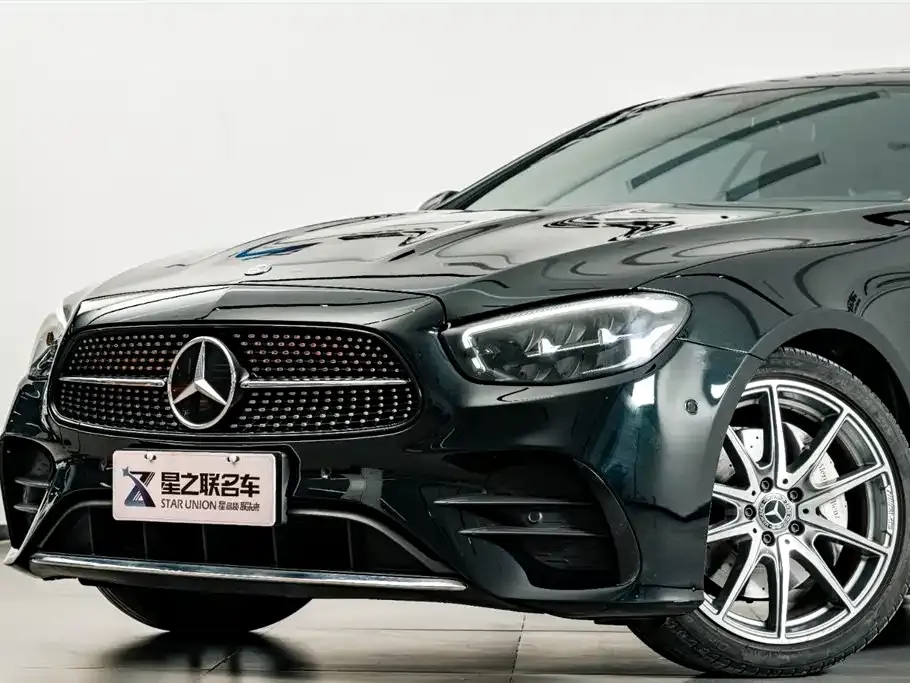 Mercedes-Benz E-Class (Import) — фото 4