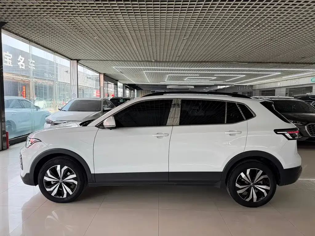 Volkswagen Tharu 2025 из CN, фото 10