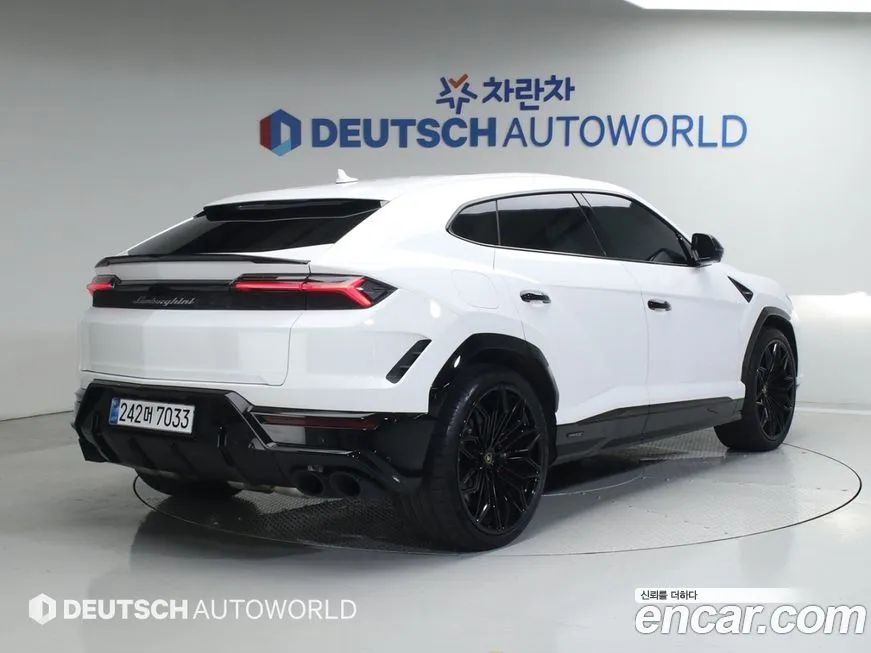 Lamborghini Urus 2025 из KR, фото 2